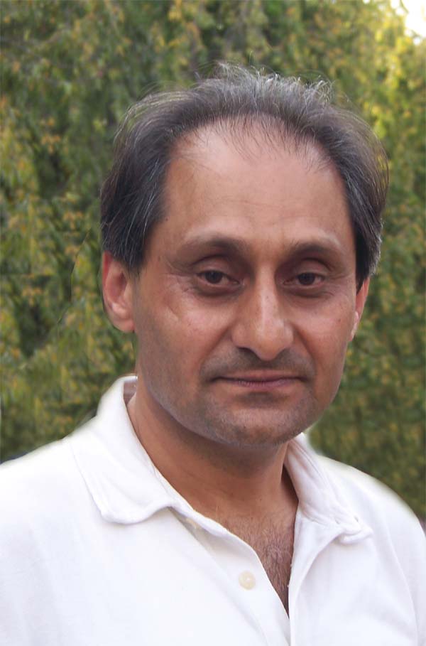 Parminder Sodhi will be given the second Bhushan Dhyanpuri Memorial Prose Award